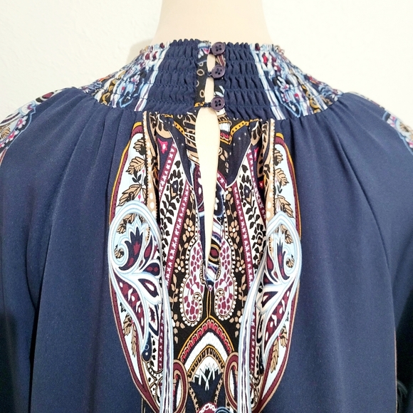 CHICO'S Paisley Smocked Mock-Neck Top Blouse Woman's Size XL (3) - Picture 5 of 12